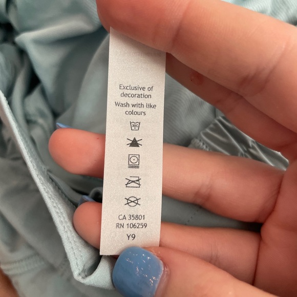 COPY - Lululemon Athletica Hotty Hot Short 4” Haz… - Picture 2 of 6